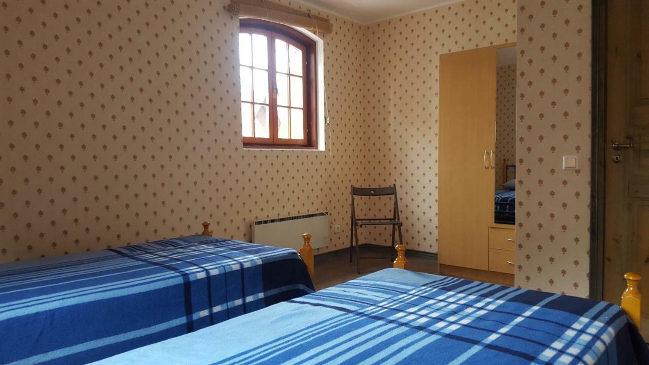 Deluxe Apartments In The City Center With Balcony Pärnu Esterno foto